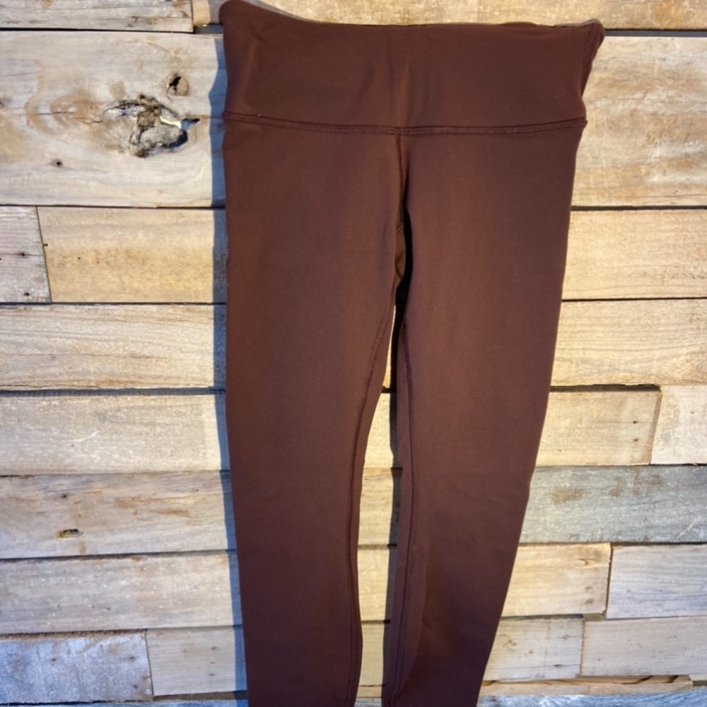 Lululemon leggings size 4